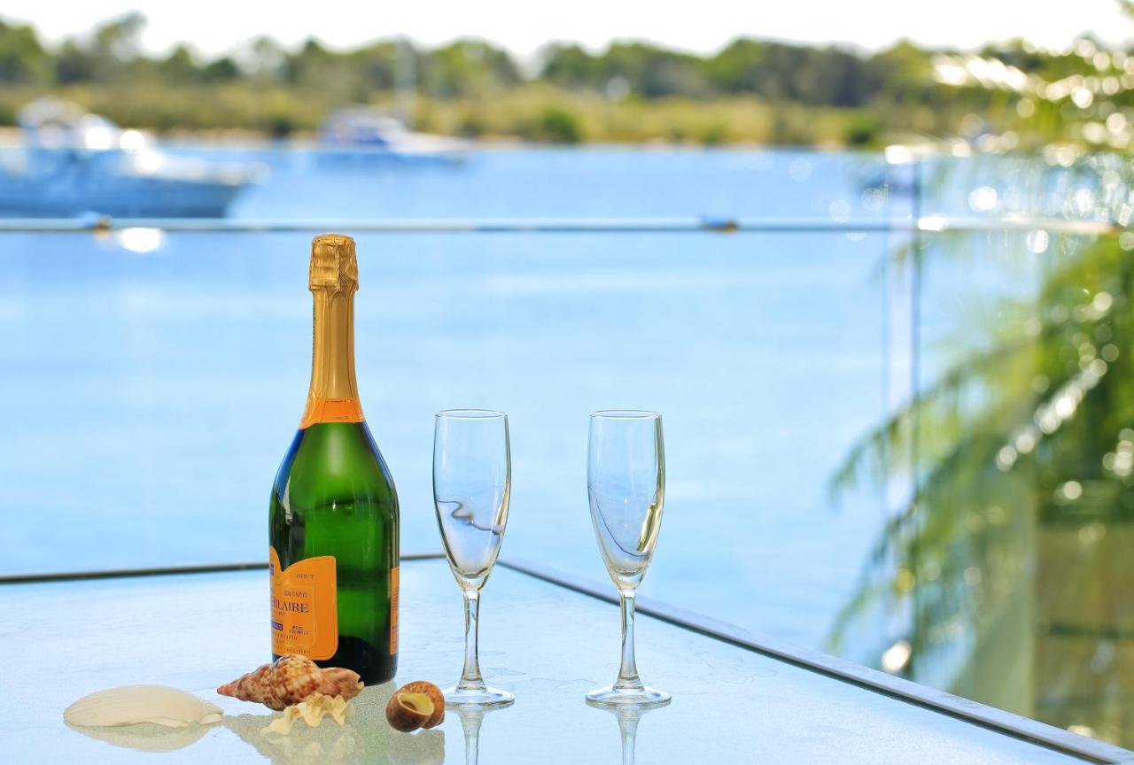 Noosa Quays Waterfront Accomodation Dış mekan fotoğraf