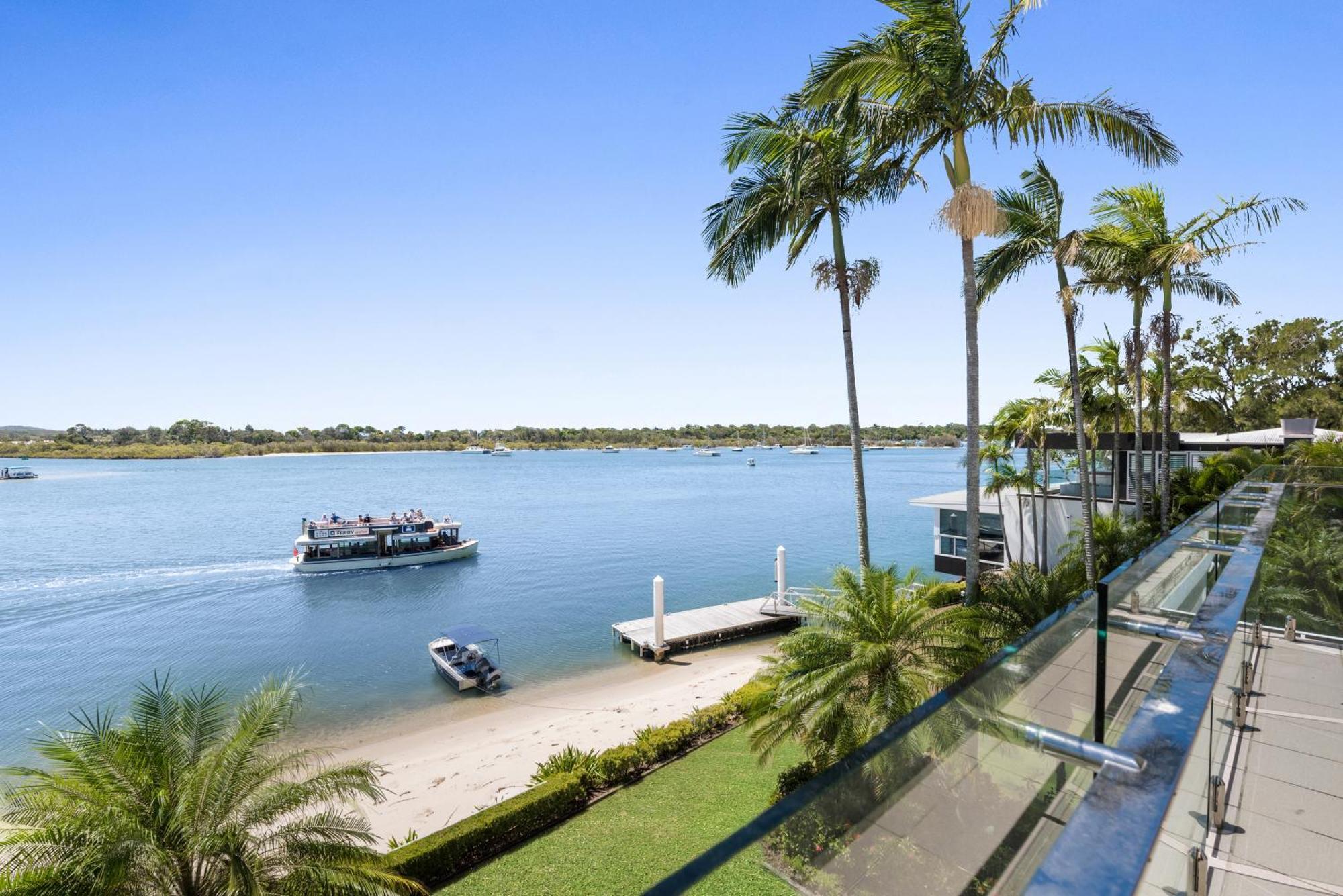 Noosa Quays Waterfront Accomodation Dış mekan fotoğraf